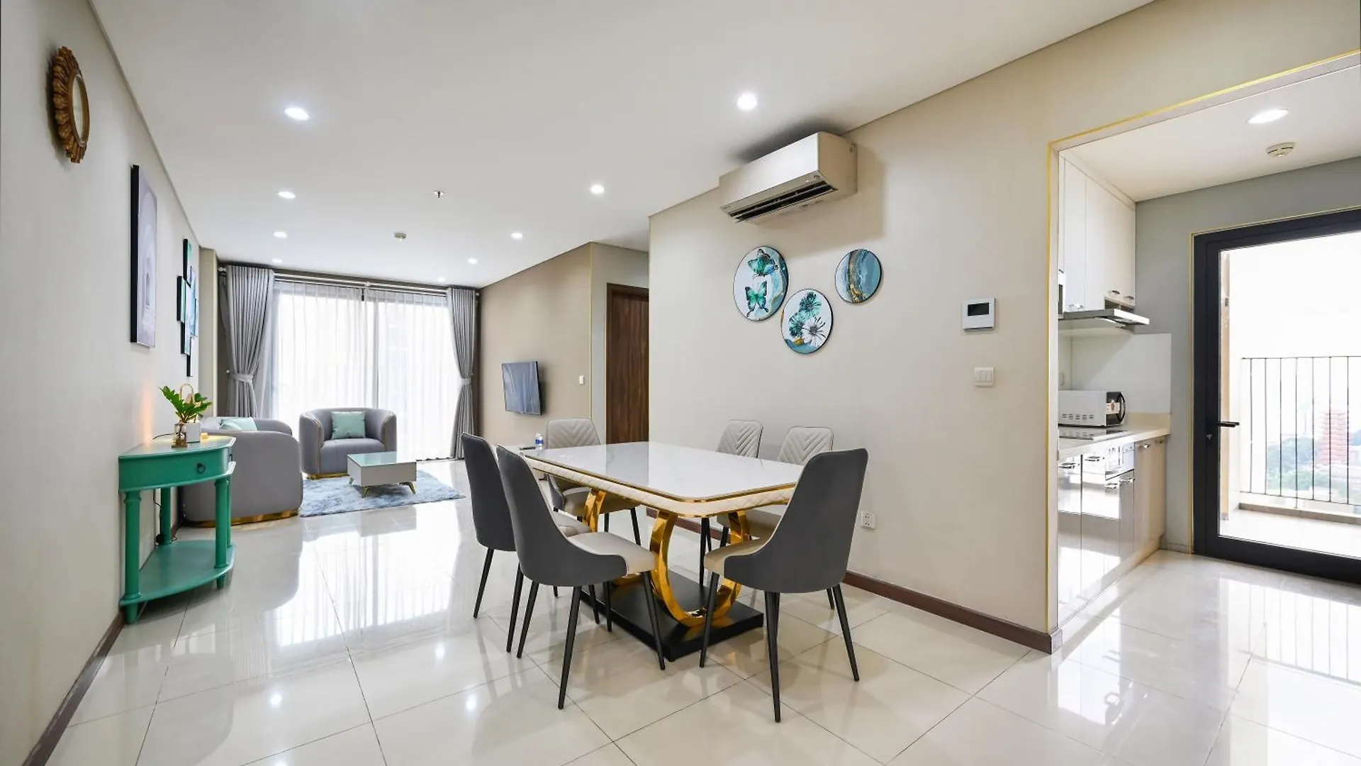1,2, 3 Bedroom Apartment In Ha Do Centrosa - District 10 Thành Pho Ho Chí Minh
