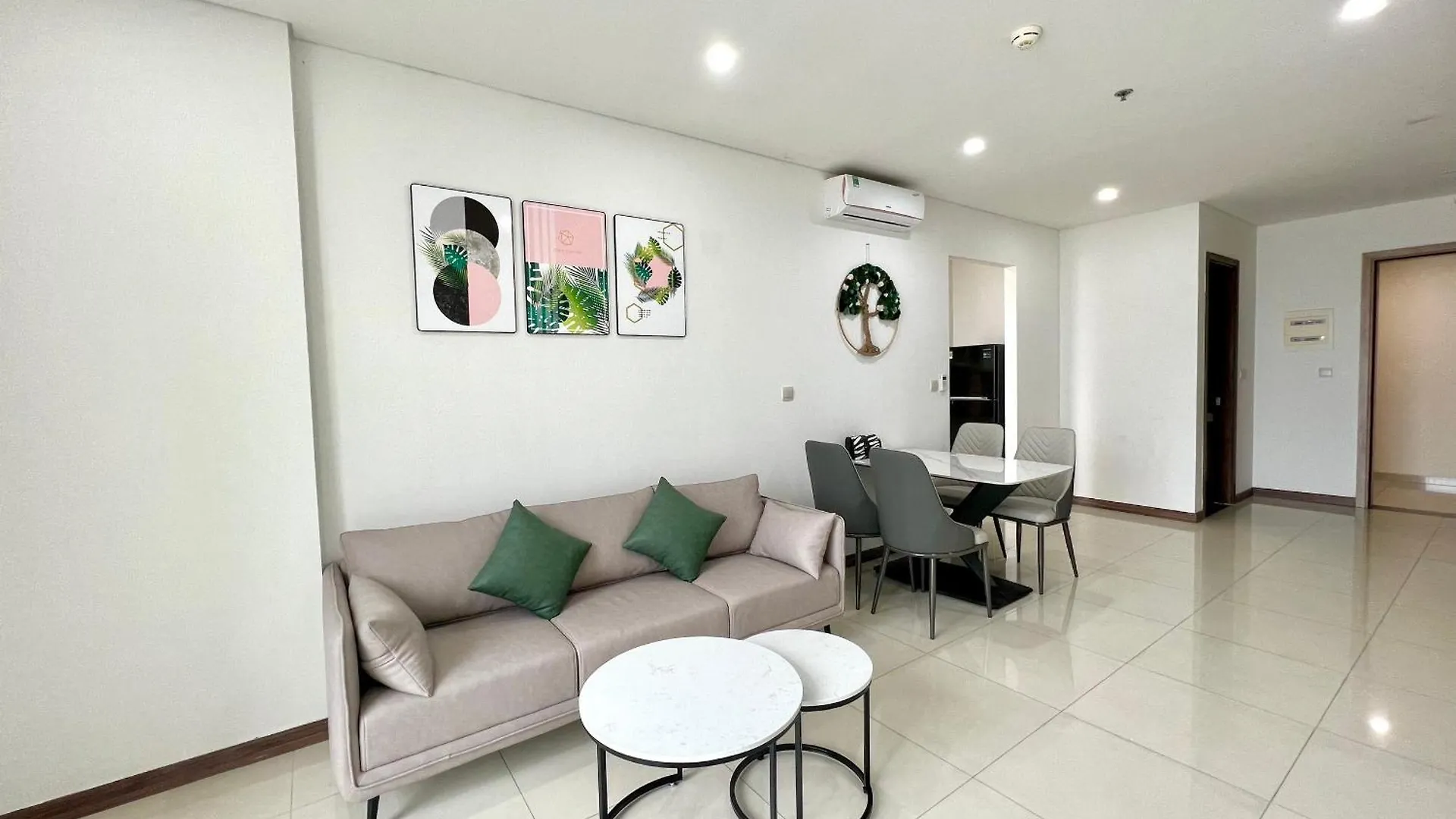 1,2, 3 Bedroom Apartment In Ha Do Centrosa - District 10 Thành Pho Ho Chí Minh Vietnam