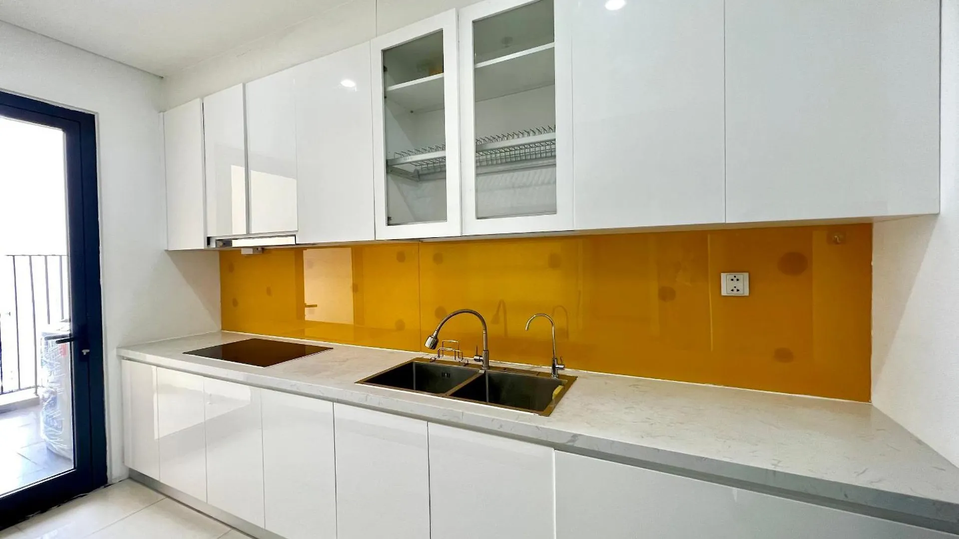 1,2, 3 Bedroom Apartment In Ha Do Centrosa - District 10 Ho Chi Minh City