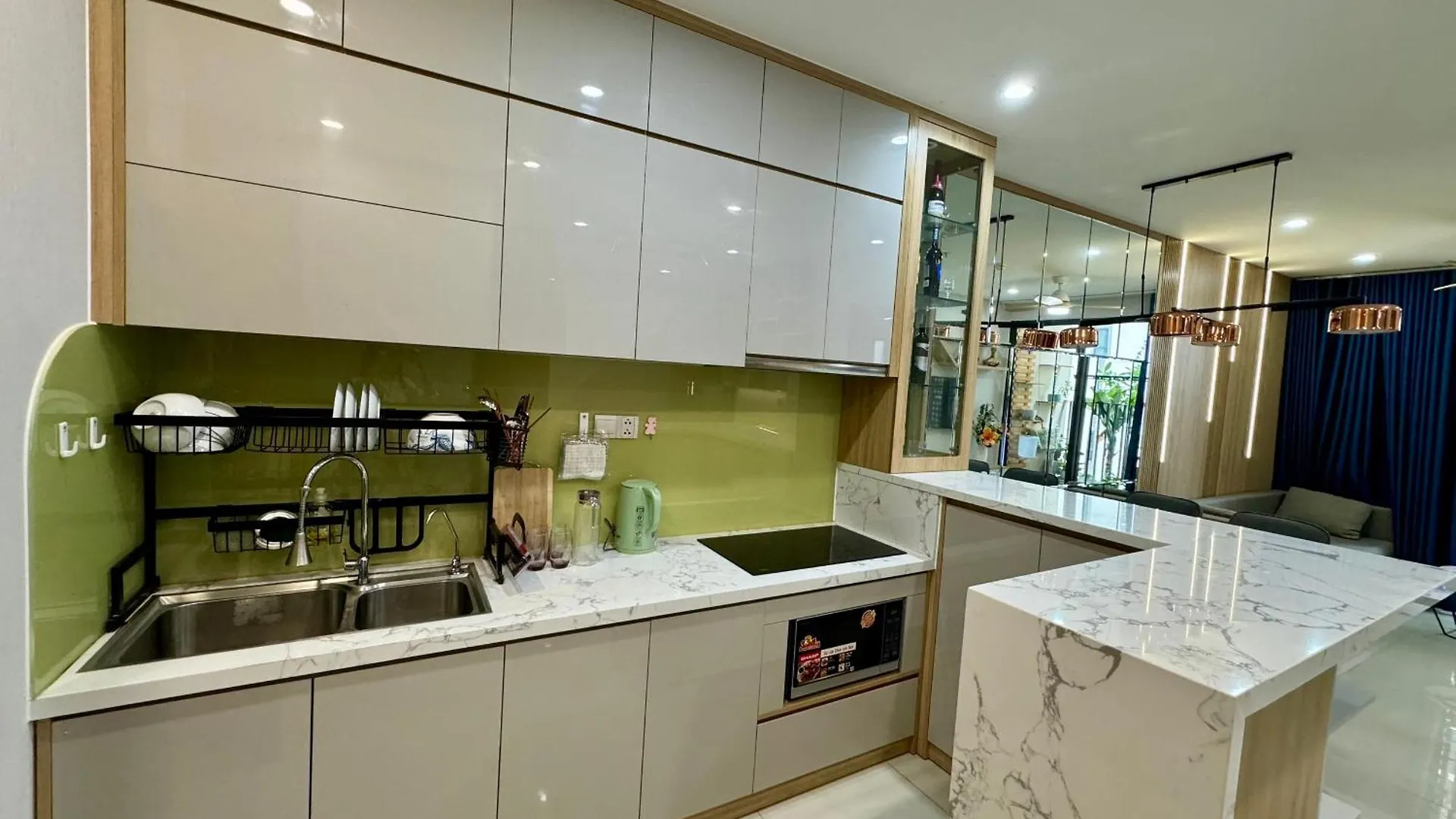 1,2, 3 Bedroom Apartment In Ha Do Centrosa - District 10 Ho Chi Minh City